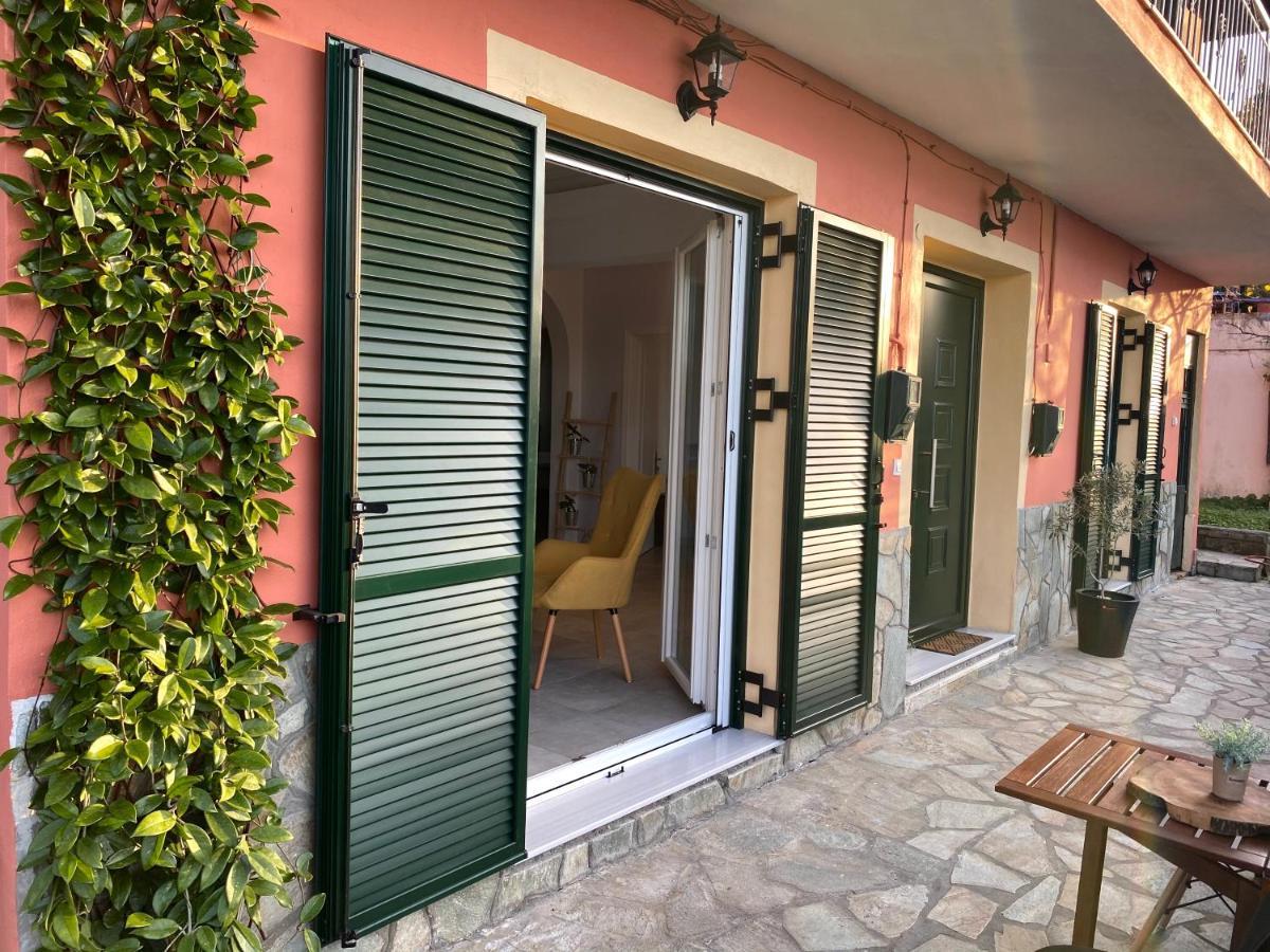 Coralli Pentati 2 "Dimitris Apartments" Экстерьер фото